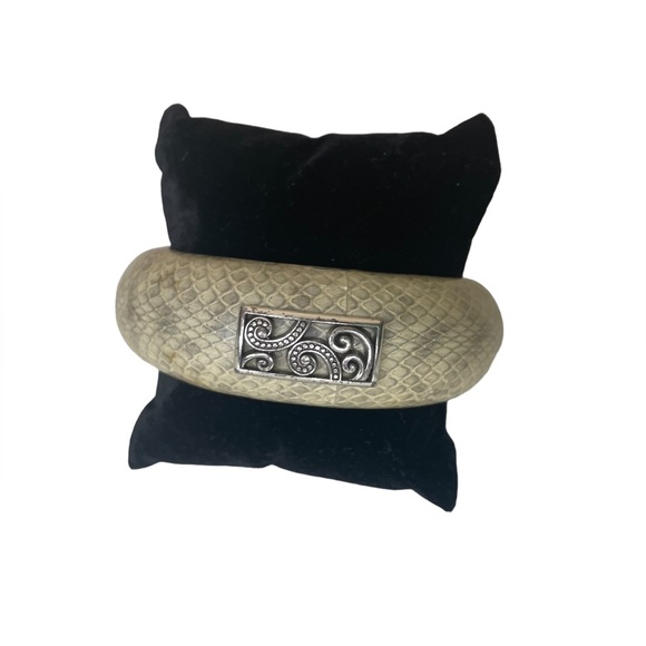 NEW! Brighton “Animal Instinct” Necklace and Bracelet Set - Picture 7 of 9